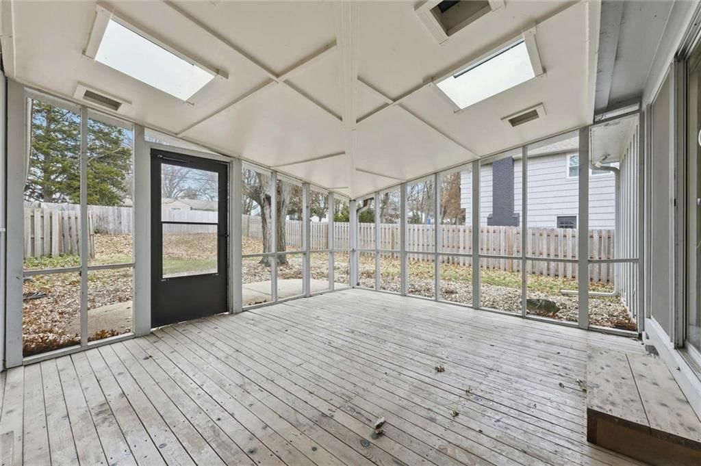 5500 W 88th Terrace — photo 25