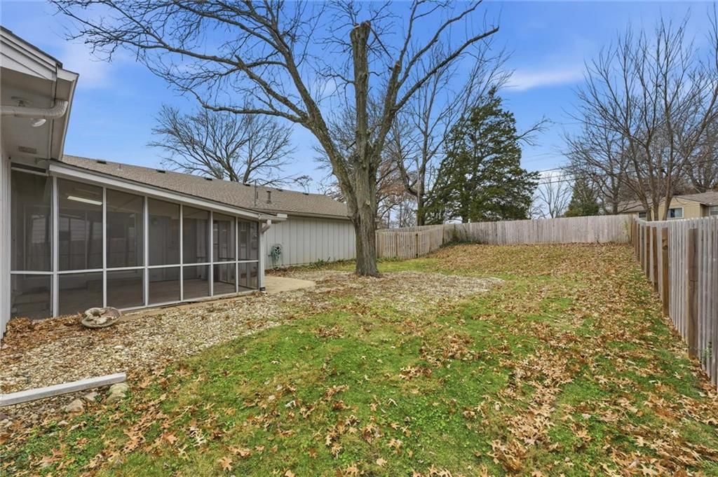 5500 W 88th Terrace — photo 28