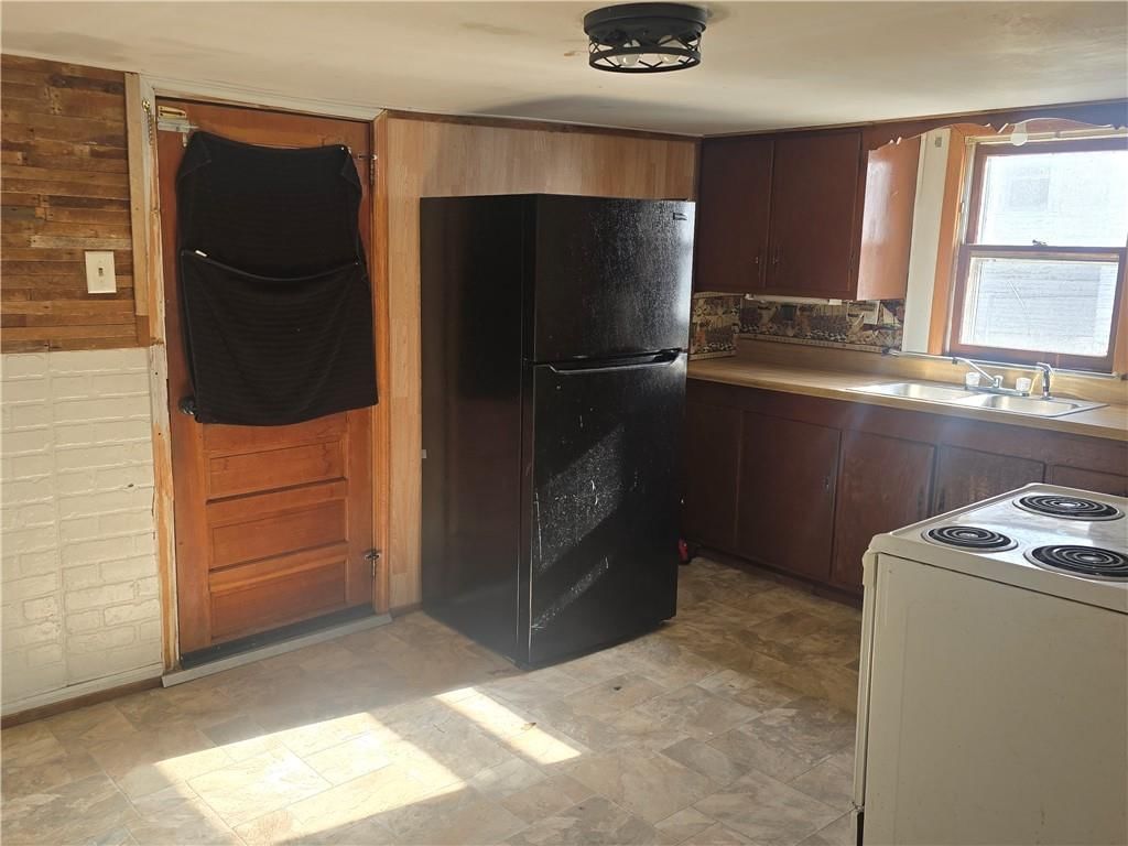 412 N Folger Street — photo 3