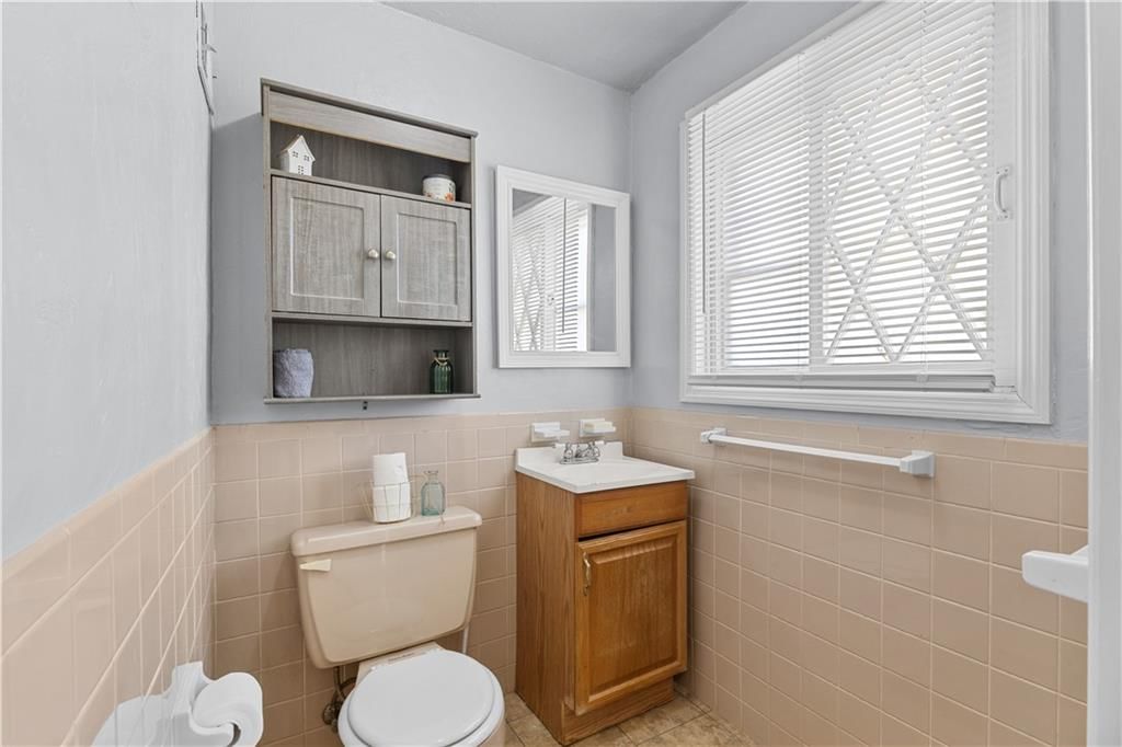 1929 S Crescent Avenue — photo 10