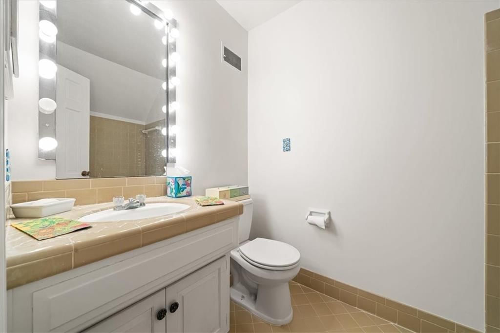 4600 W 87th Place — photo 32