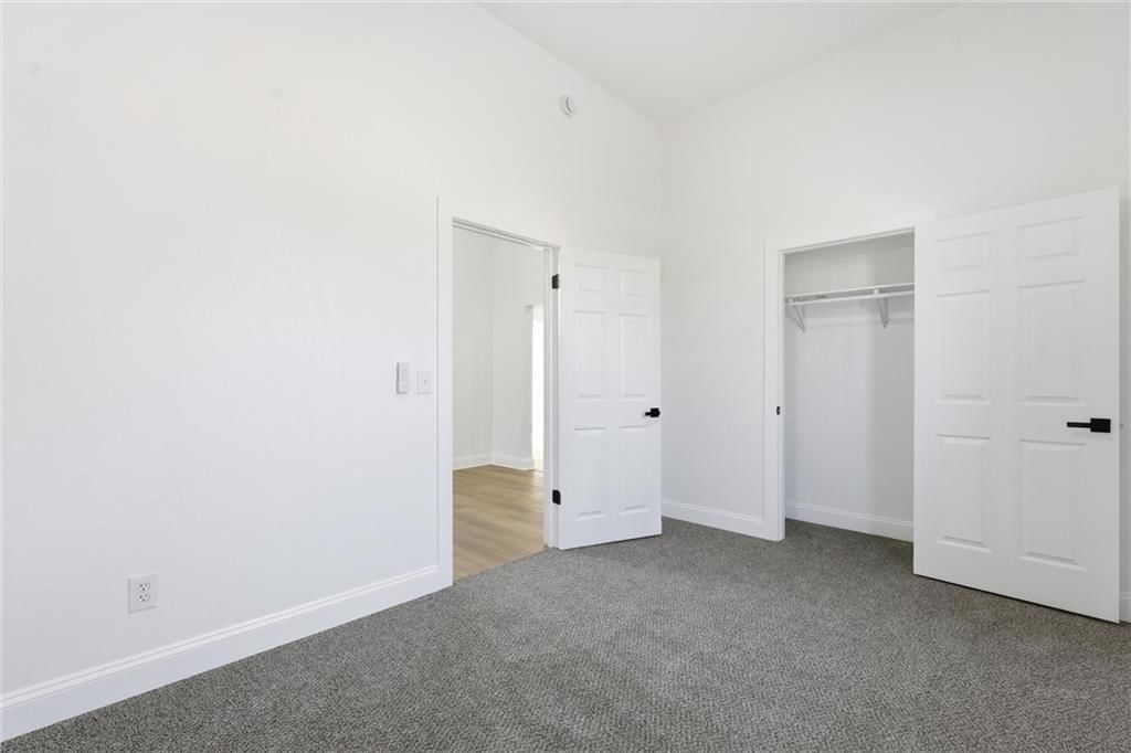 543 Buttinger Place — photo 18