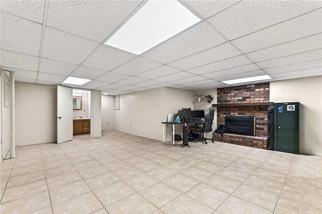 7407 N Granby Avenue — photo 29