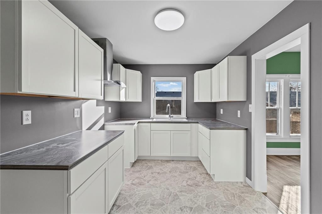 215 S Folger Street — photo 11