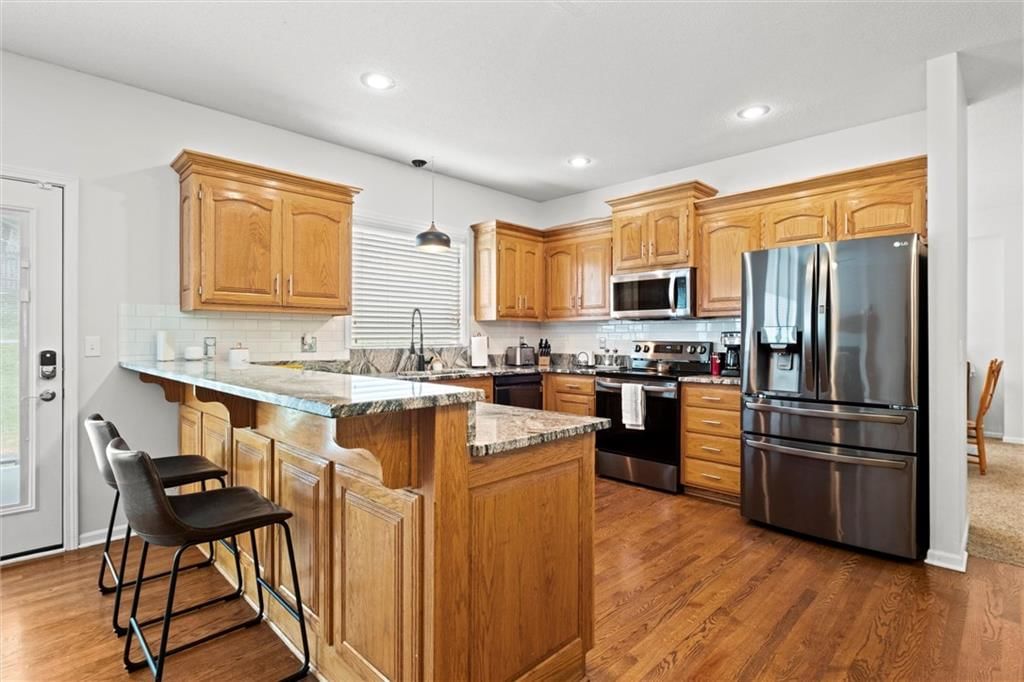 5713 Widmer Street — photo 6