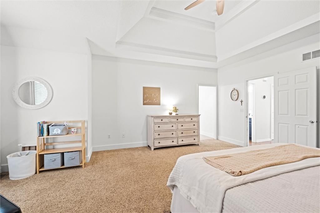 5713 Widmer Street — photo 10