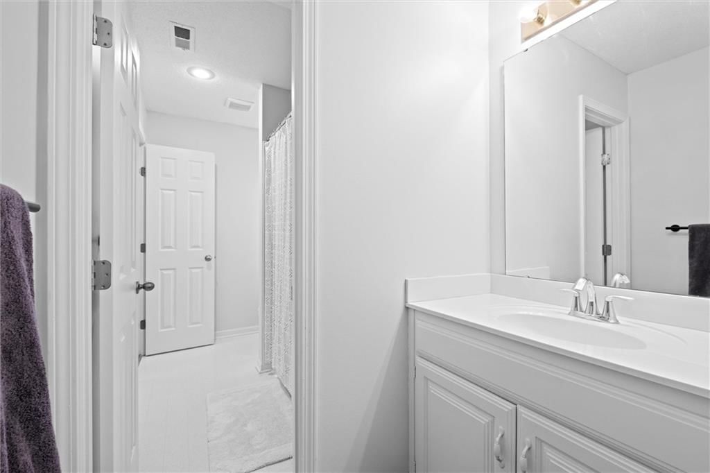 5713 Widmer Street — photo 14