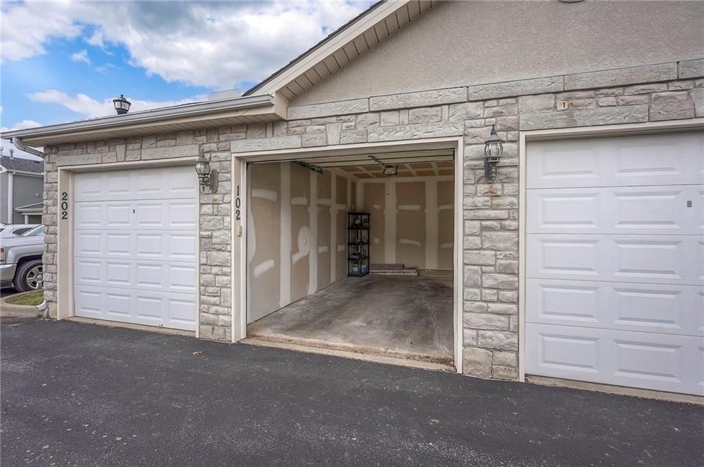 11751 S Roundtree Street — photo 24