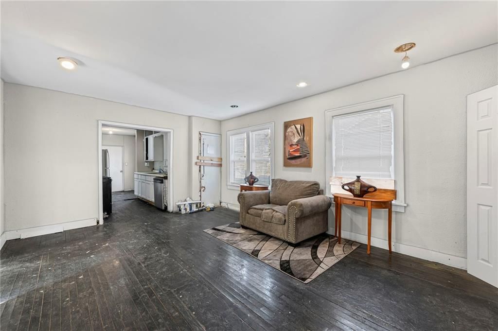 4200 Monroe Avenue — photo 8