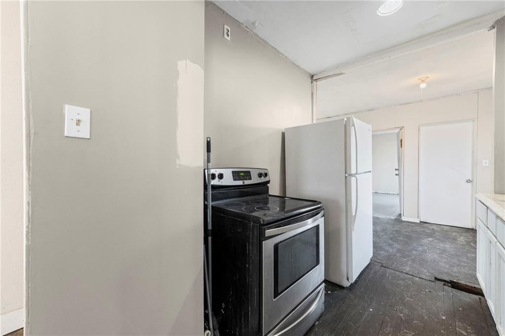 4200 Monroe Avenue — photo 11
