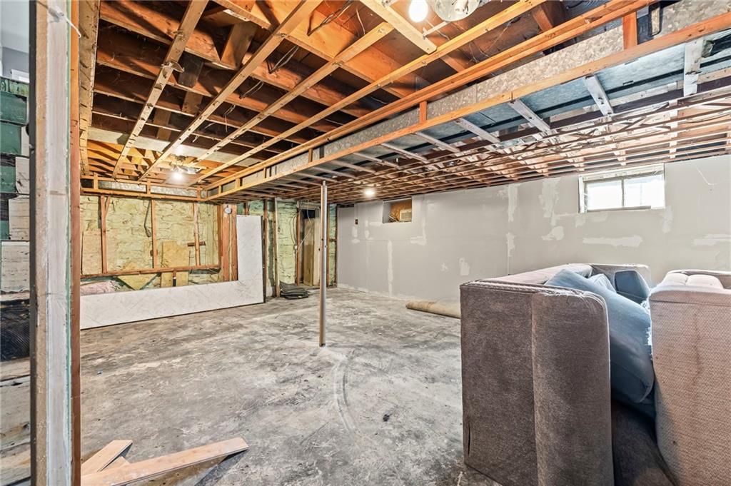 4200 Monroe Avenue — photo 26