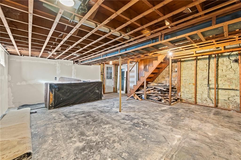 4200 Monroe Avenue — photo 27