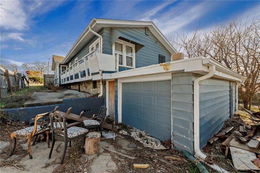 4200 Monroe Avenue — photo 33