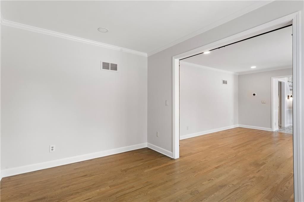 701 W 114 Terrace — photo 13
