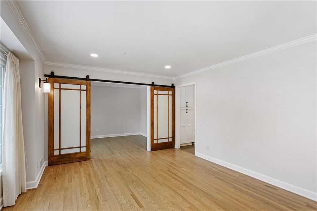 701 W 114 Terrace — photo 14