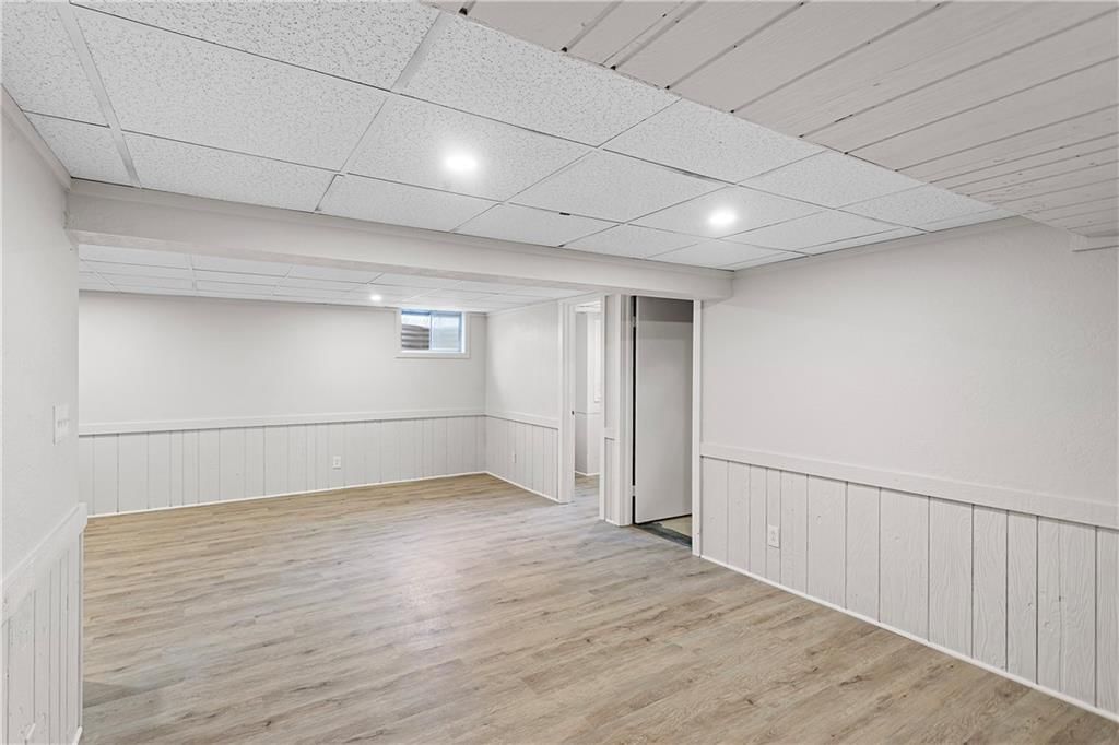 701 W 114 Terrace — photo 33