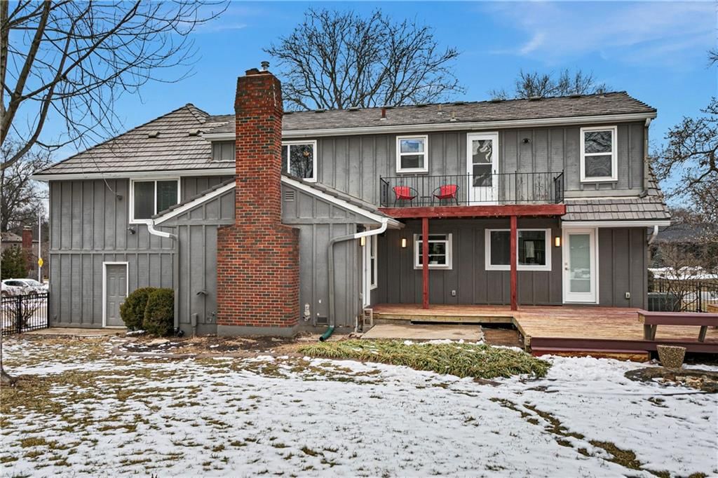 701 W 114 Terrace — photo 41
