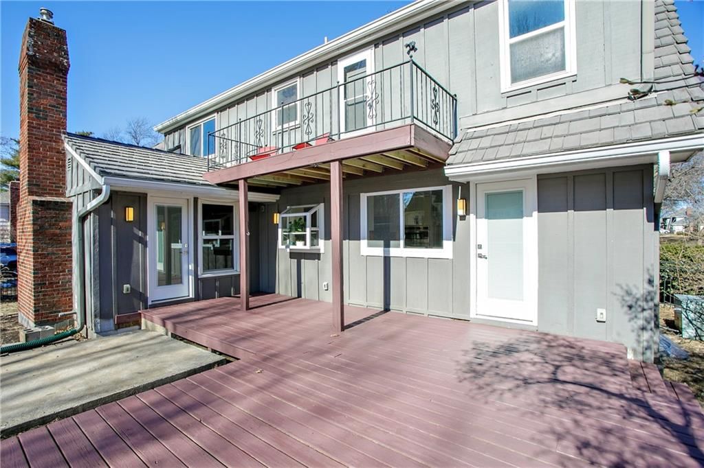 701 W 114 Terrace — photo 46