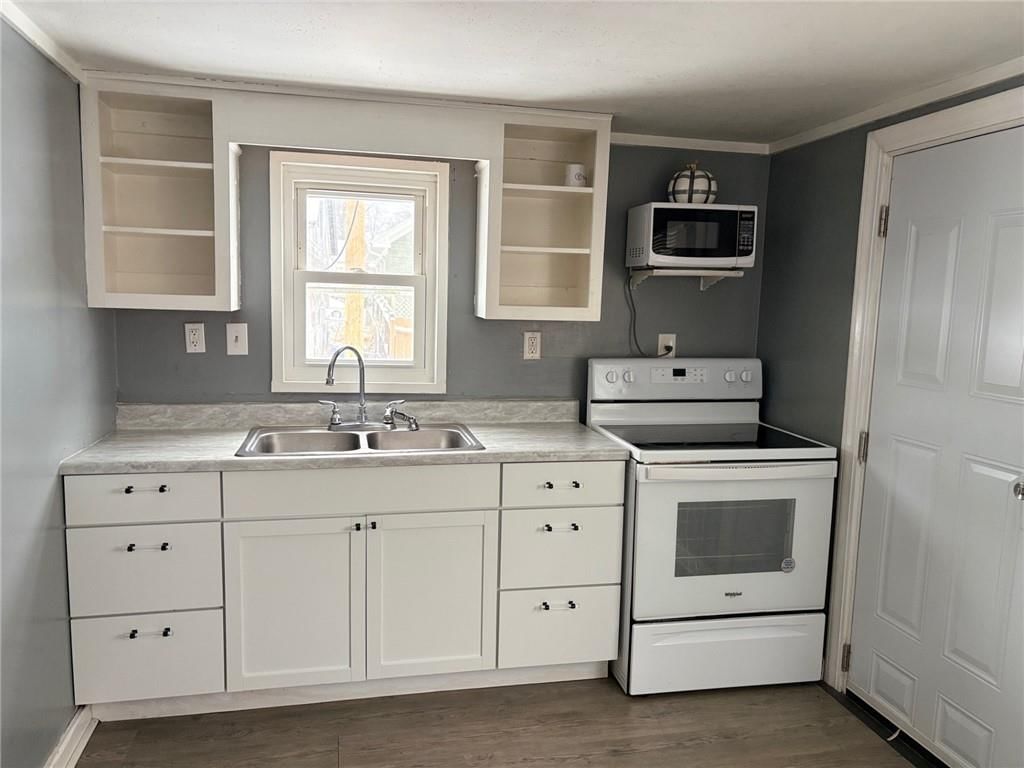 3123 N 10th Street — photo 8