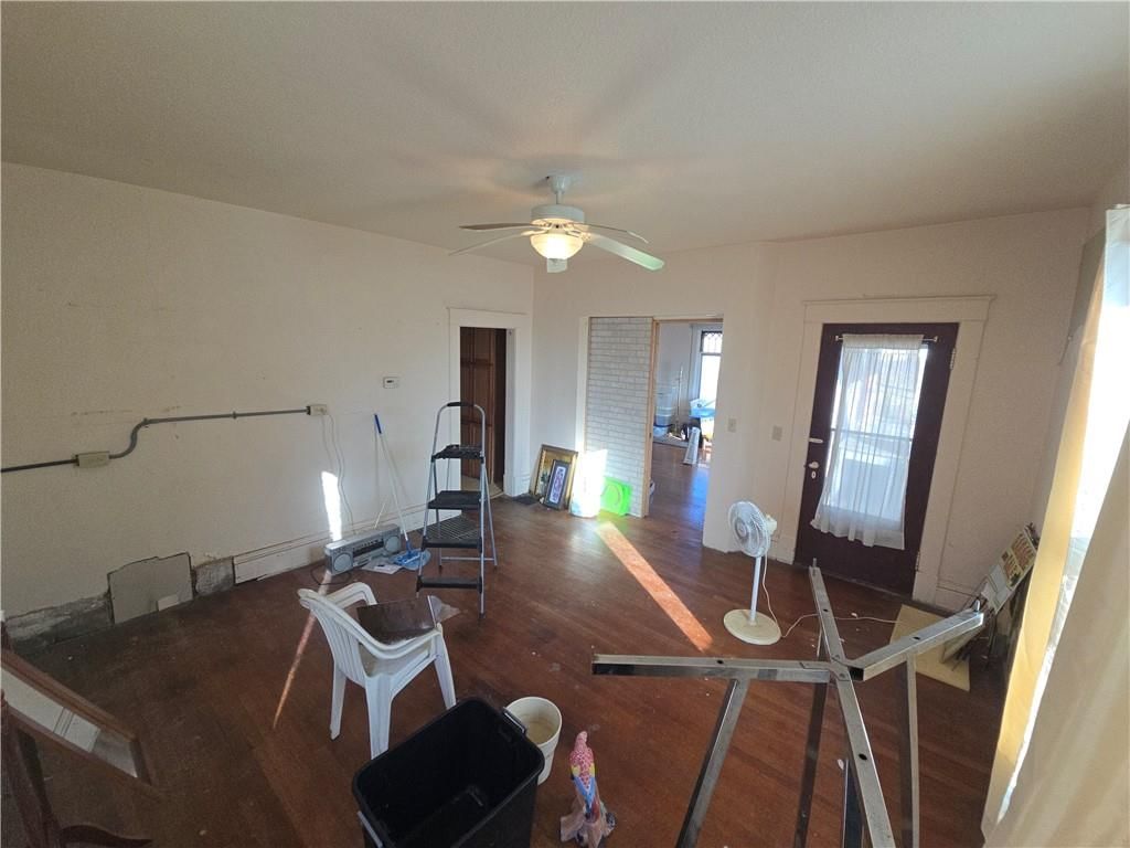 121 N 10th Street — photo 19