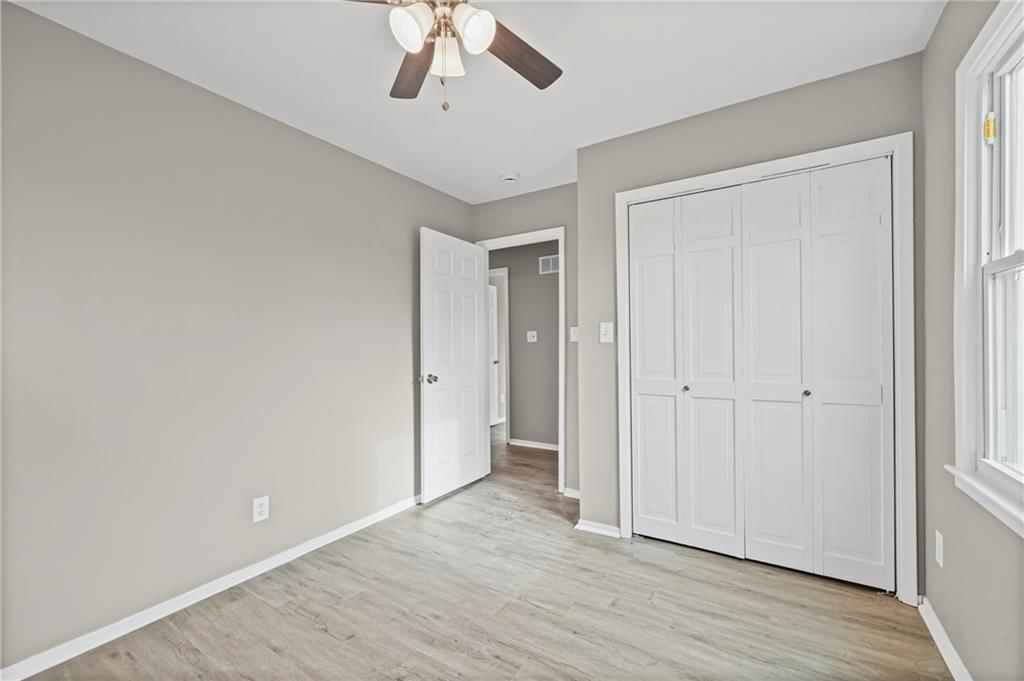 111 N Ditzler Avenue — photo 15