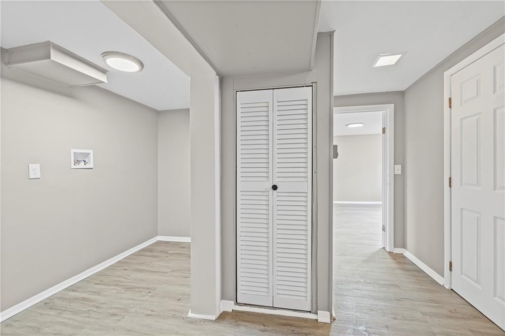 111 N Ditzler Avenue — photo 18
