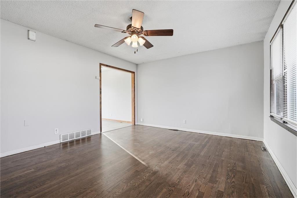 3507 S Haden Drive — photo 7