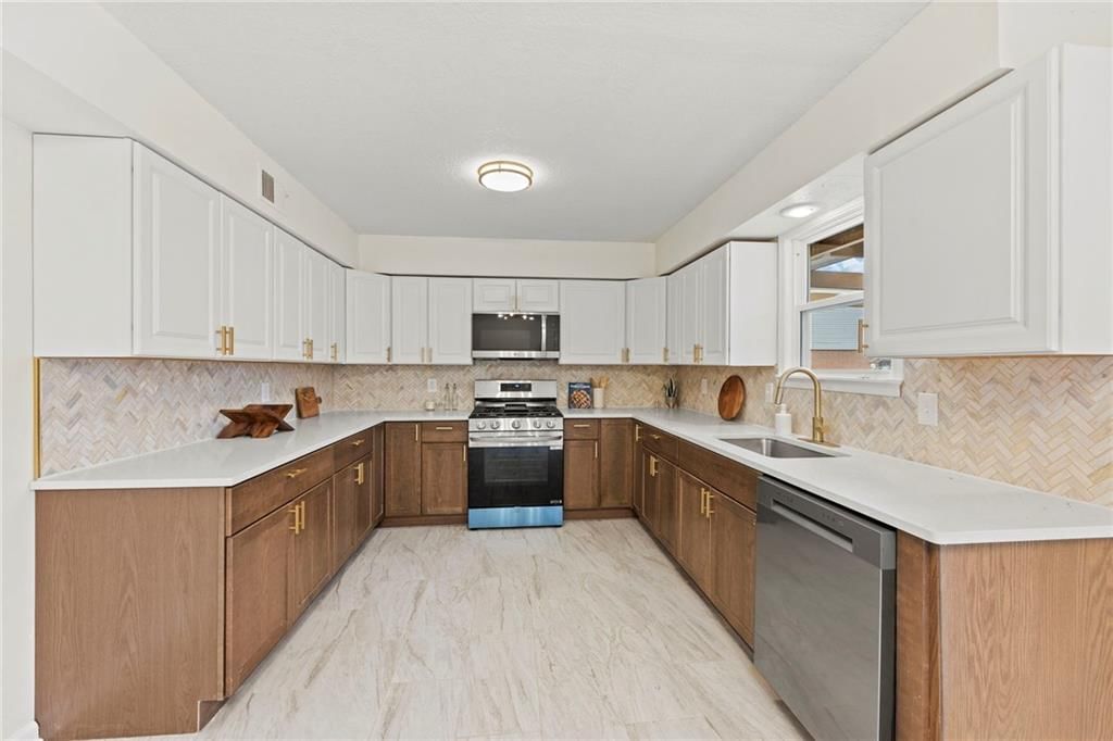 3709 Grant Street — photo 12