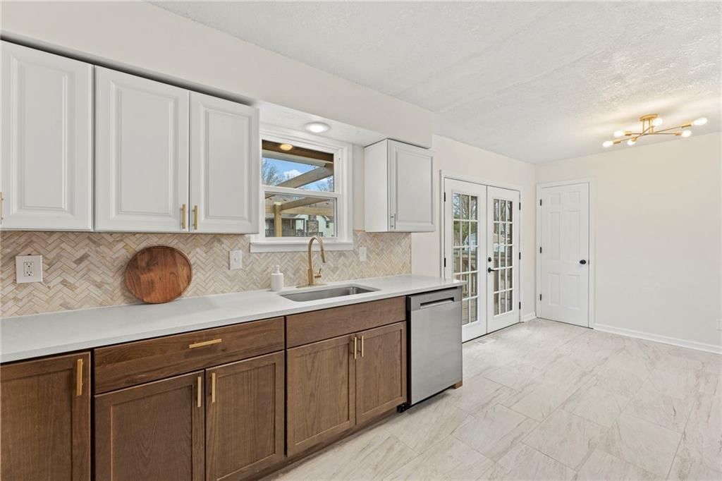 3709 Grant Street — photo 13
