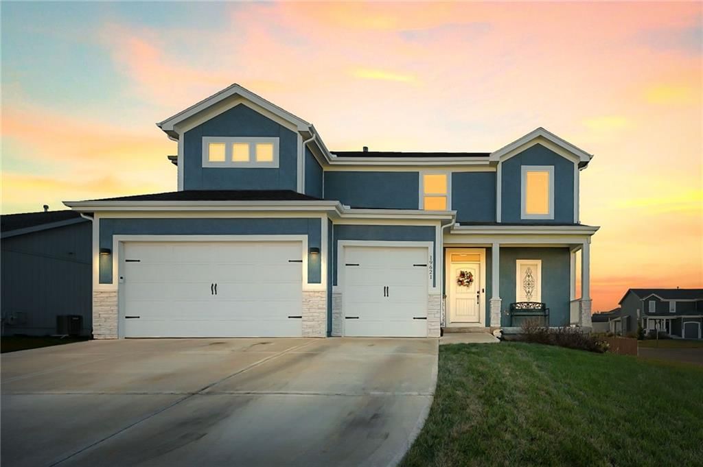 19621 W 197th Terrace, Spring Hill, KS