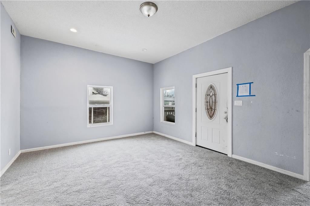 610 ST LOUIS Avenue — photo 2