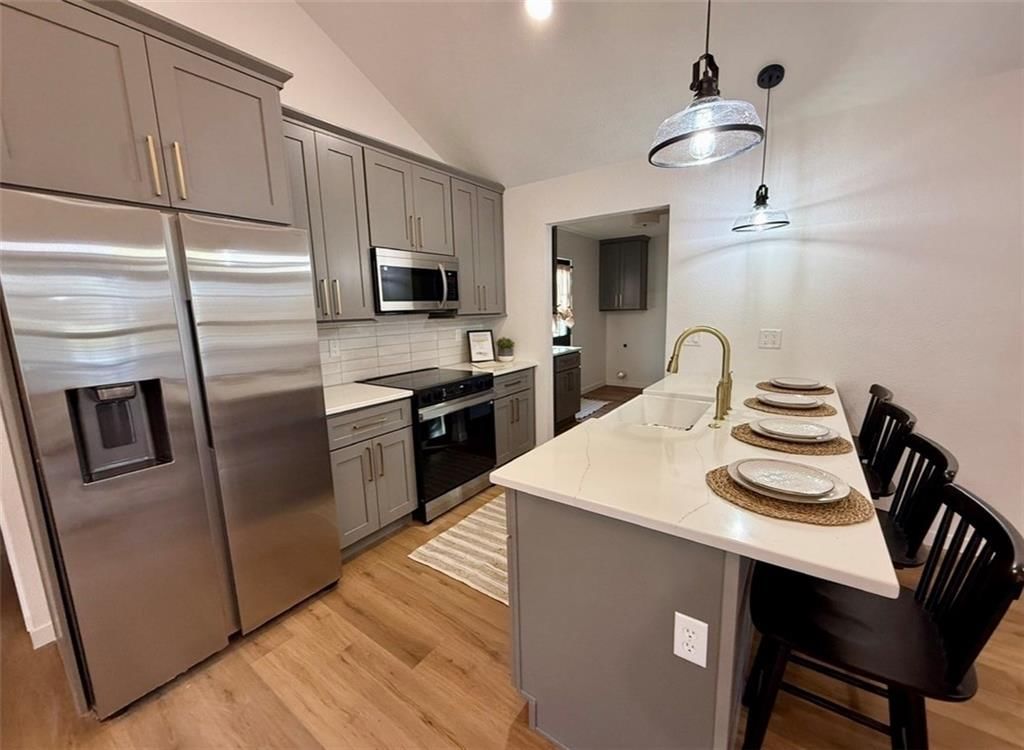1045 Chestnut Avenue — photo 9