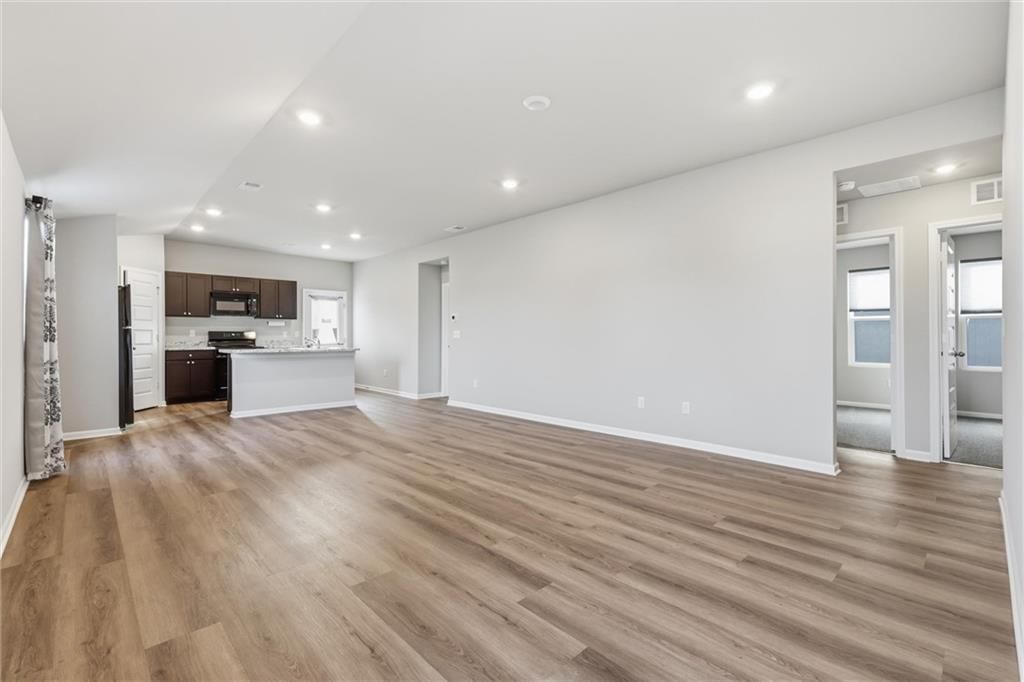 423 Park Hill Drive — photo 4