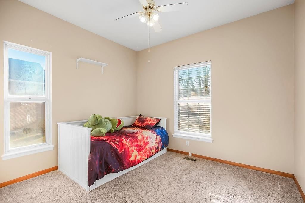 239 Prairie Lane — photo 15