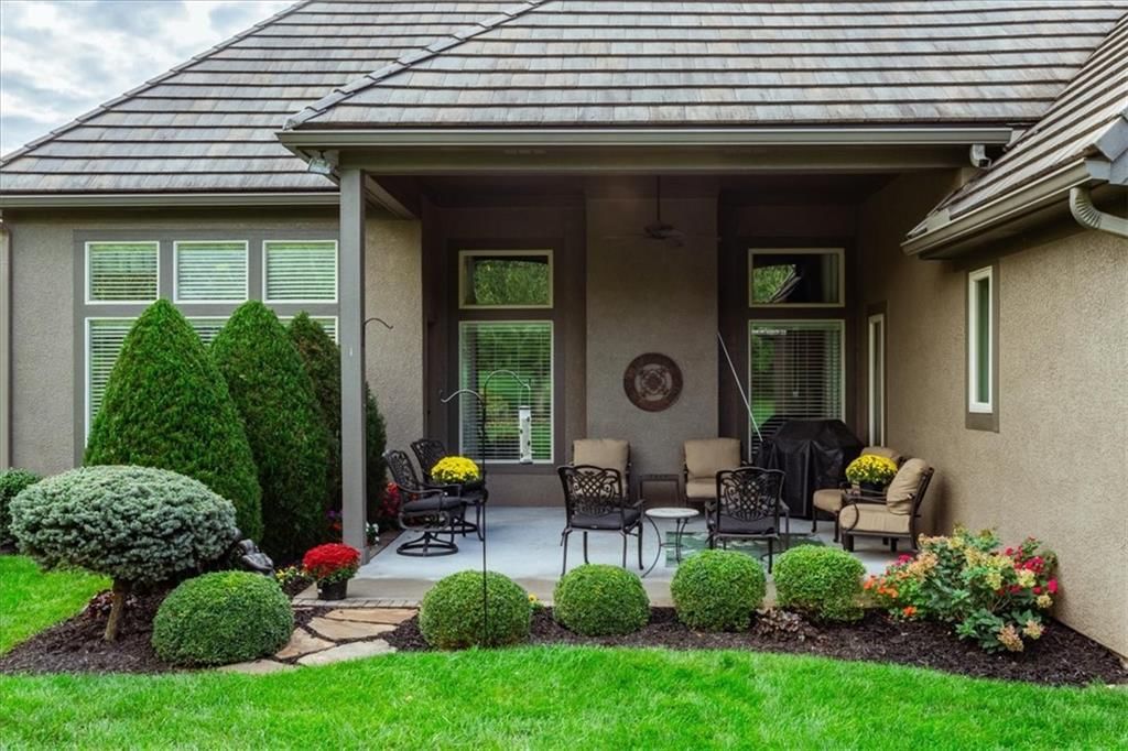 15204 Fontana Street — photo 37