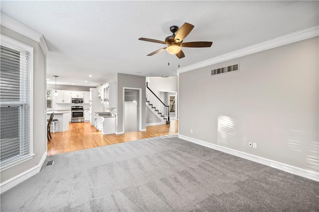 14726 MACKEY Street — photo 7