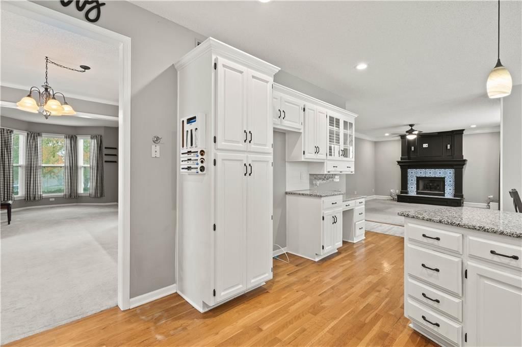 14726 MACKEY Street — photo 9