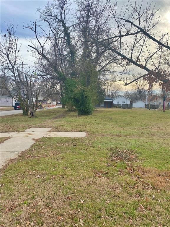 701 W Euclid Street — photo 3