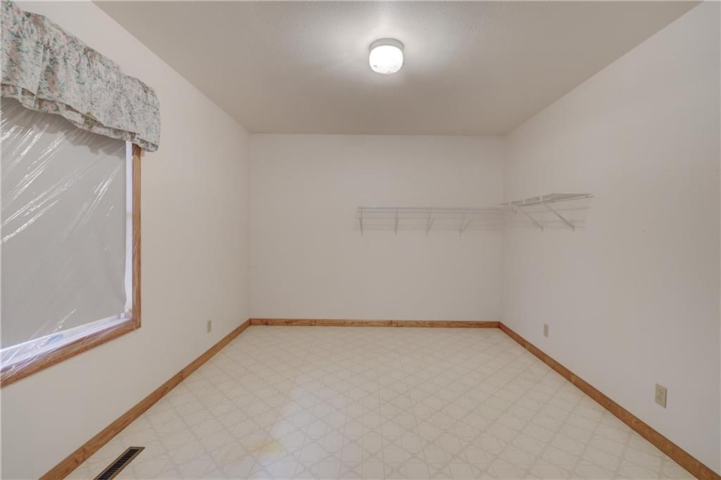 2908 Woodgate Drive — photo 47