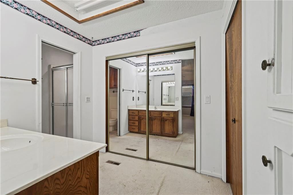 805 NE 2nd Street — photo 21