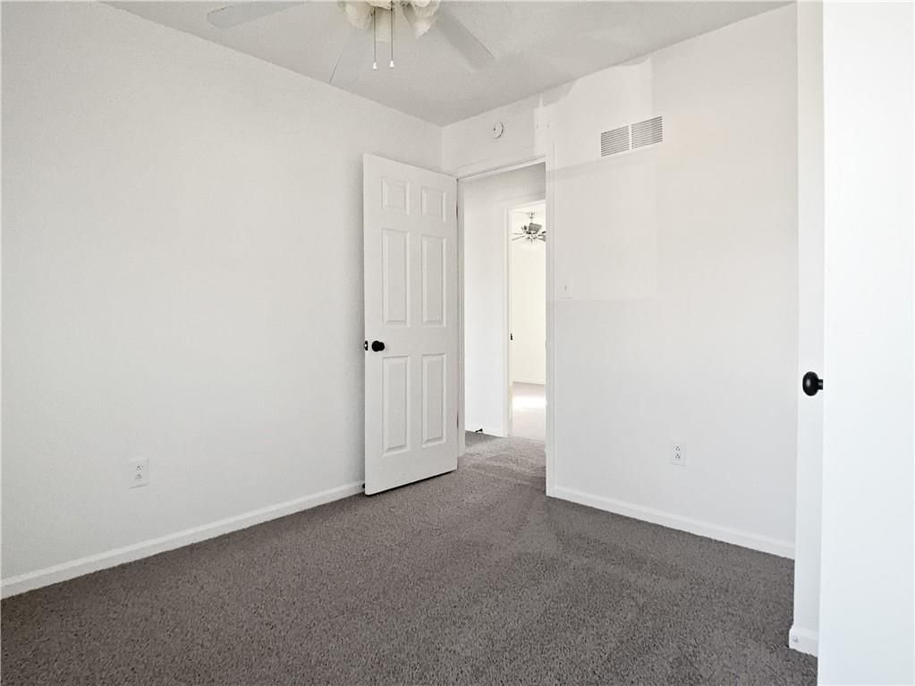 1101 W Elm Terrace — photo 13