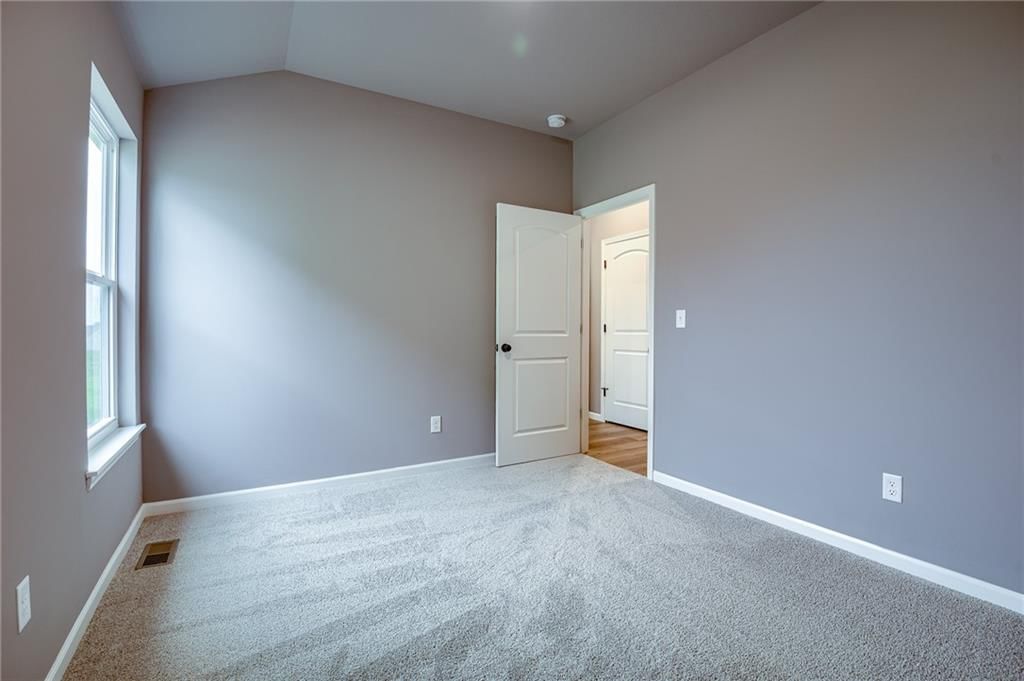 18490 W 205th Terrace — photo 22