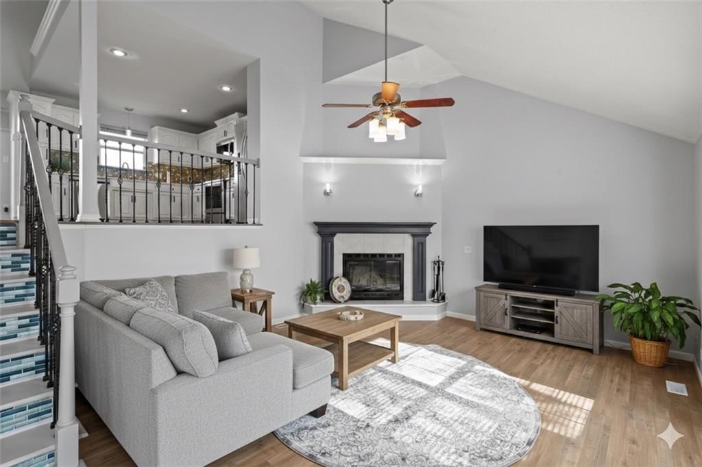 15614 Pebble Terrace — photo 4