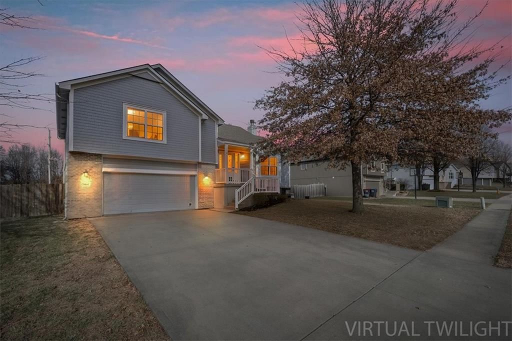 15614 Pebble Terrace — photo 33