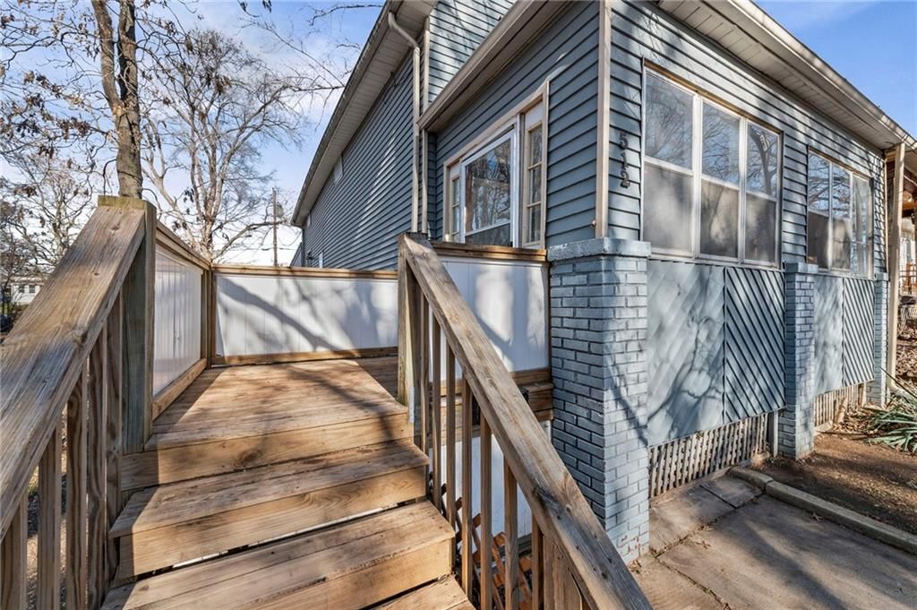 512 Ottawa Street — photo 3