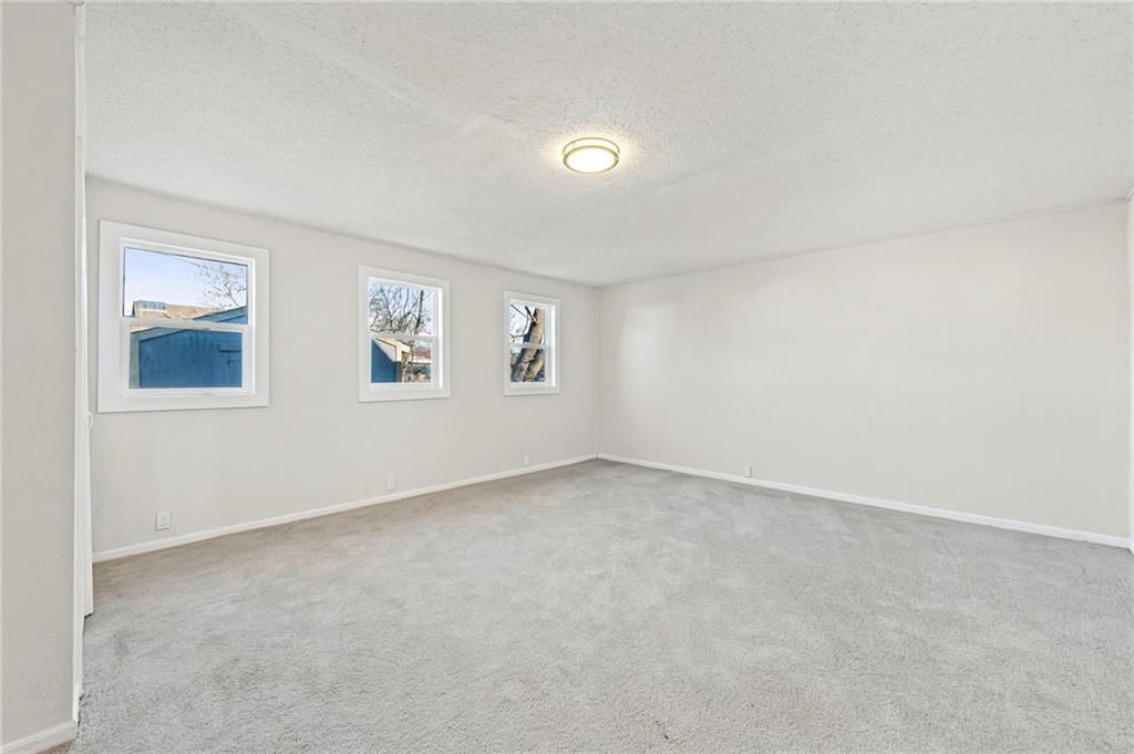 512 Ottawa Street — photo 12