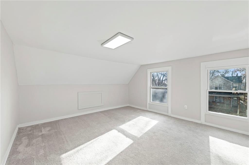 512 Ottawa Street — photo 21