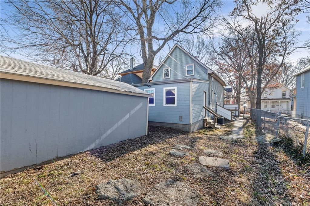 512 Ottawa Street — photo 30