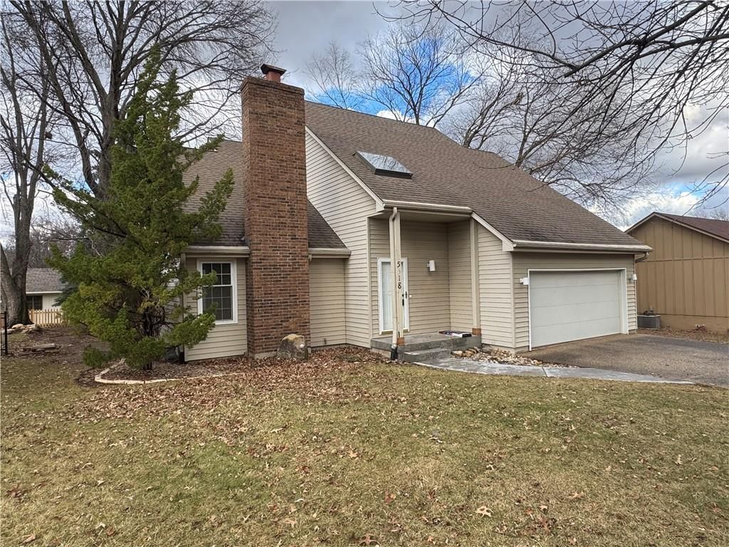 15318 W 80th Place, Lenexa, KS