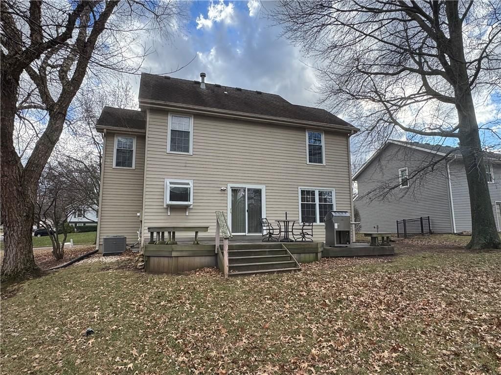 15318 W 80th Place — photo 3
